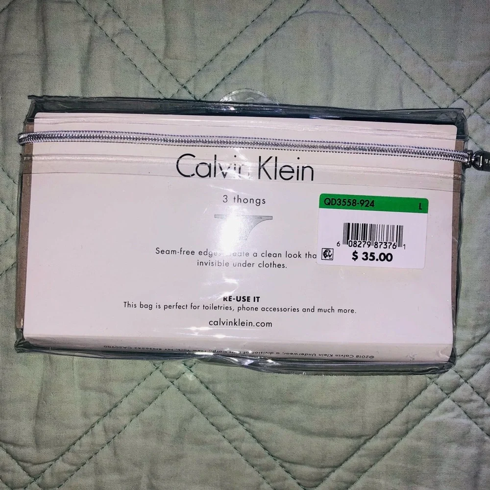 3 pack Calvin Klein no show thongs - Picture 3 of 4